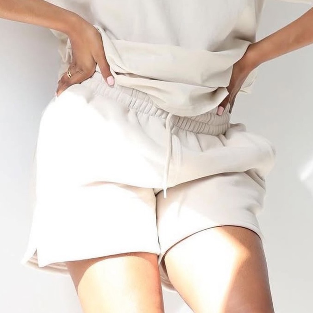 Thirty Years Shorts in Light Flex